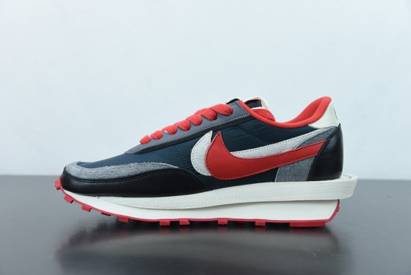 Sacai x Undercover x Nike LDWaffle "Midnight Spruce" DJ4877-300