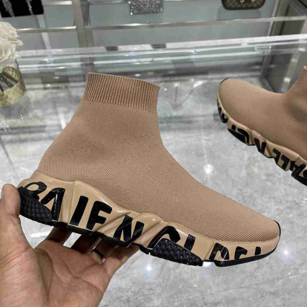 Balenciaga Graffiti Speed Sneaker Beige/Black