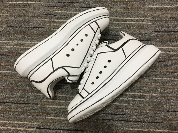 Alexander McQueen Oversized Sneaker MCQ049