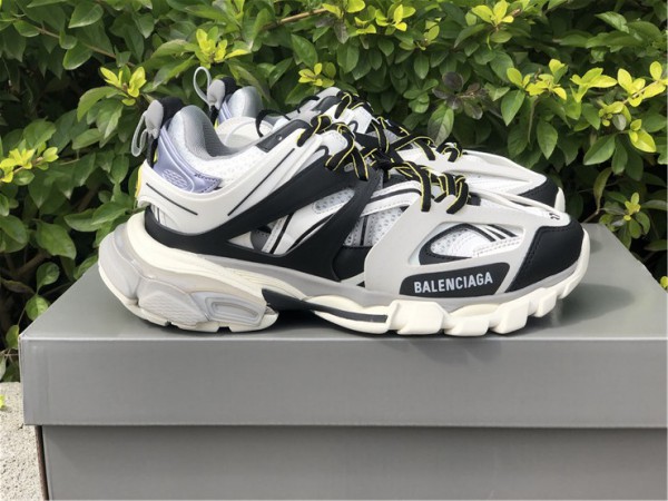 Balenciaga Track Sneaker Black/White/Yellow 542023-W1GB1-2257