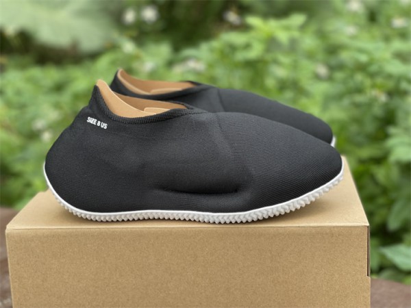 Adidas Yeezy Knit RNR Black