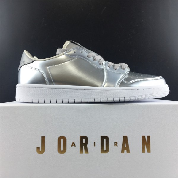 Air Jordan 1 Retro Low Pinnacle Metallic Silver - 852549-003