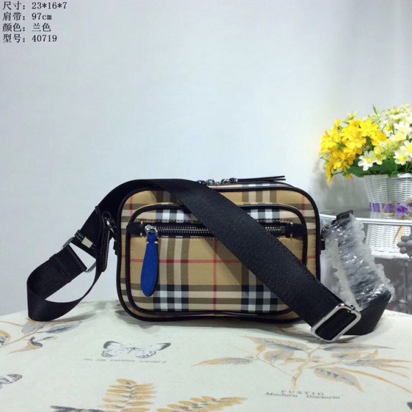 Burberry Messenger Bag A20352