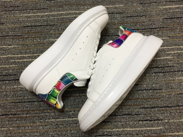 Alexander McQueen Oversized Sneaker MCQ032