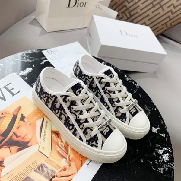 Dior Walk'N'Dior Oblique embroidered Sneaker