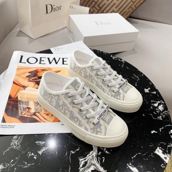 Dior Walk'N'Dior Oblique embroidered Sneaker