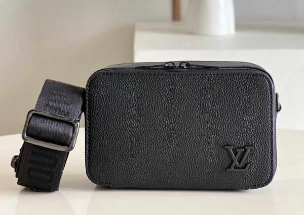 Louis Vuitton  Alpha Wearable Wallet Black