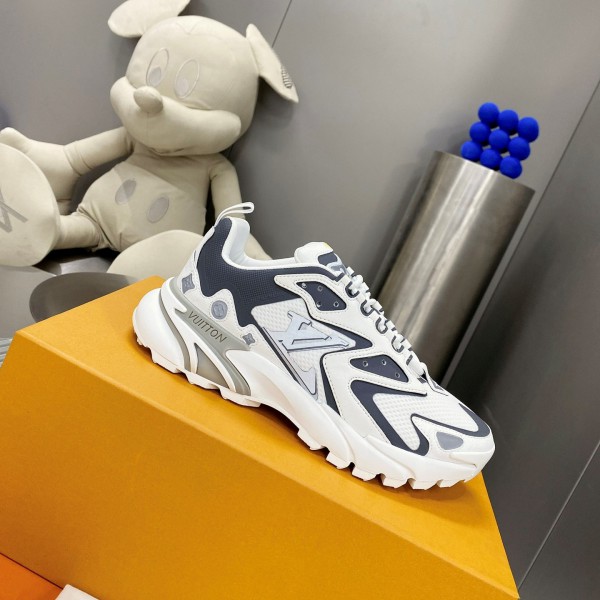 Louis Vuitton Runner Tatic Sneaker