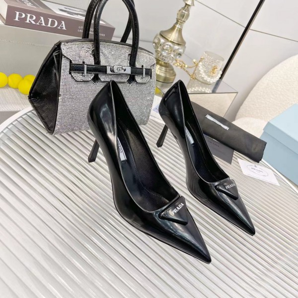 Prada High-heel Black/White/Nude