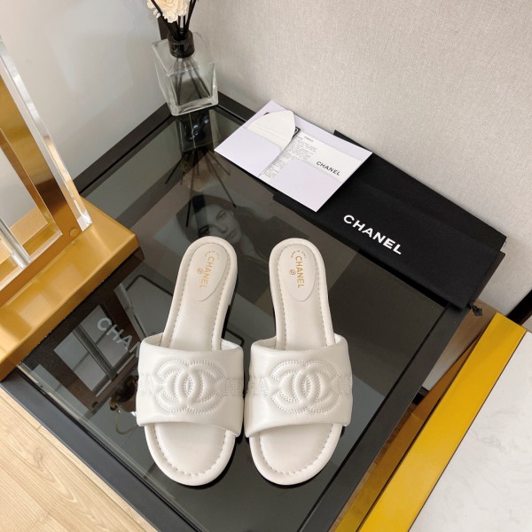 Chanel Slippers Flat White