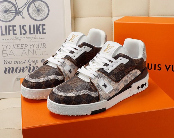 Louis Vuitton Trainer Sneaker