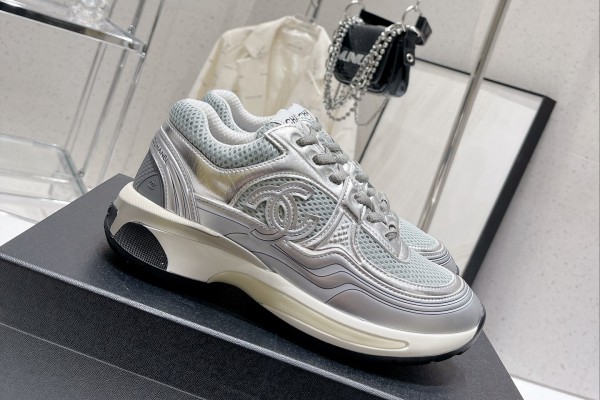 Chanel 23C Sneaker