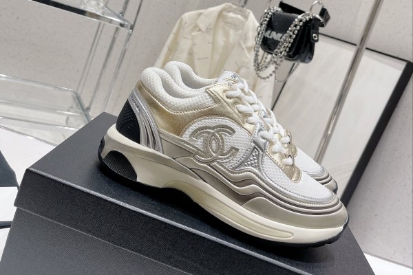 Chanel 23C Sneaker