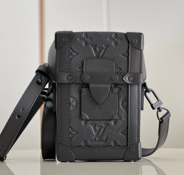 Louis Vuitton Vertical Trunk Wearable Wallet Taurillon Monogram Bag