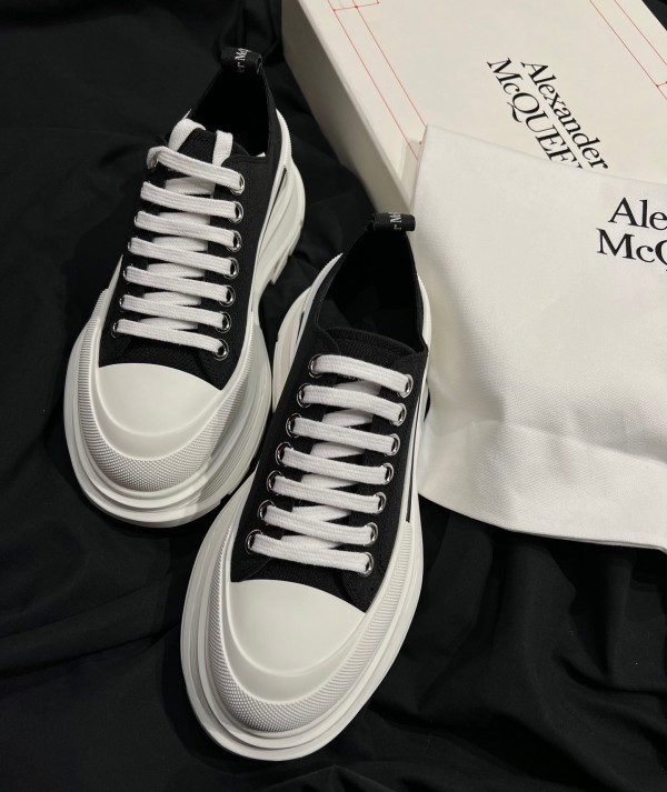 Alexander McQueen Tread Slick White Black Sneakers