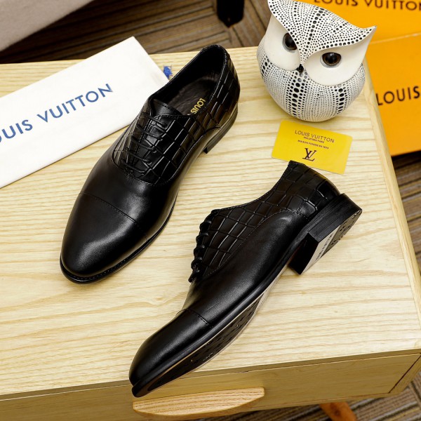 Louis Vuitton Men Loafers