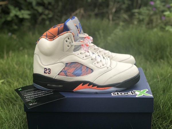 Air Jordan 5 Retro "International Flight" 136027-148