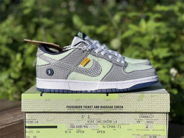 Nike Dunk Low Union Passport Pack Pistachio DJ9649-401