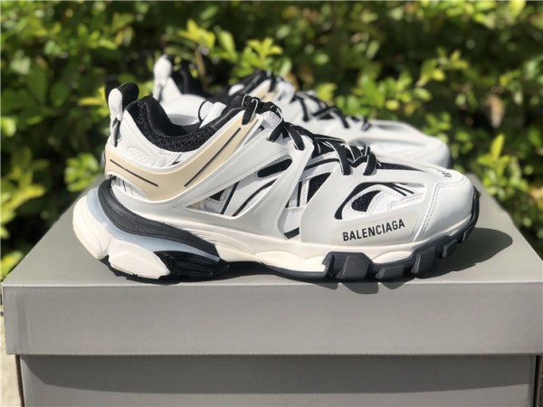 Balenciaga Track White Black Faded Sneaker 542023- W1GC4