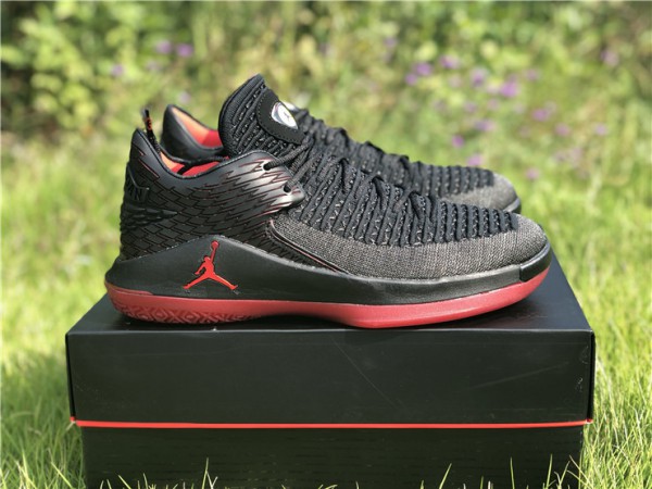 Air Jordan 32 Low Last Shot AA1256-003