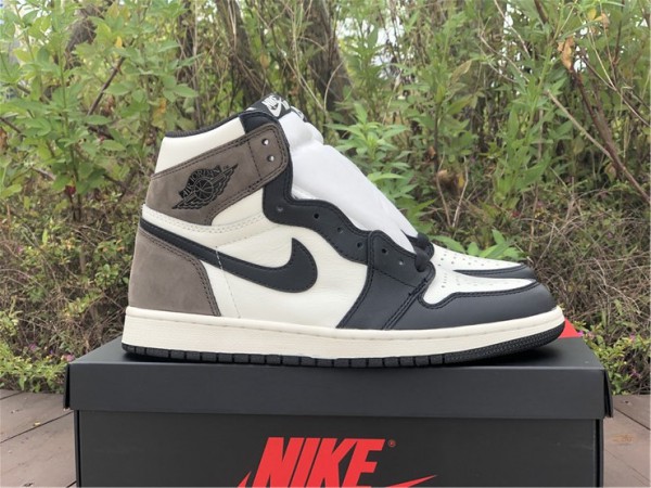 Travis Scott x Air Jordan 1 Retro High Dark Mocha 555088-105