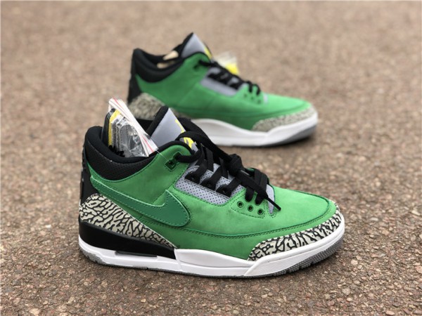 Air Jordan 3 Retro "Tinker Oregon Ducks" PE AJ3-867493