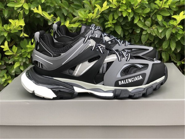 Balenciaga Track Sneaker Black/White/Grey 
