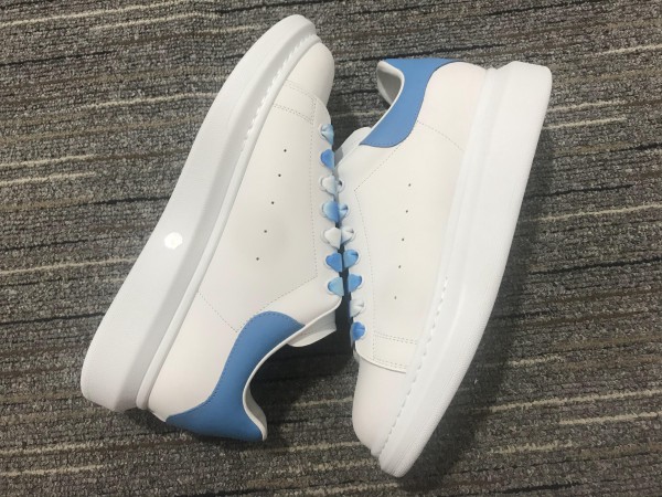 Alexander McQueen Oversized Sneaker MCQ051