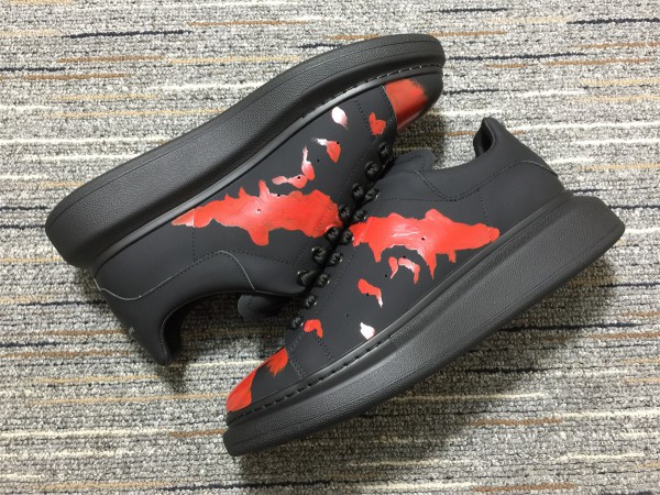 Alexander McQueen Oversized Sneaker MCQ066