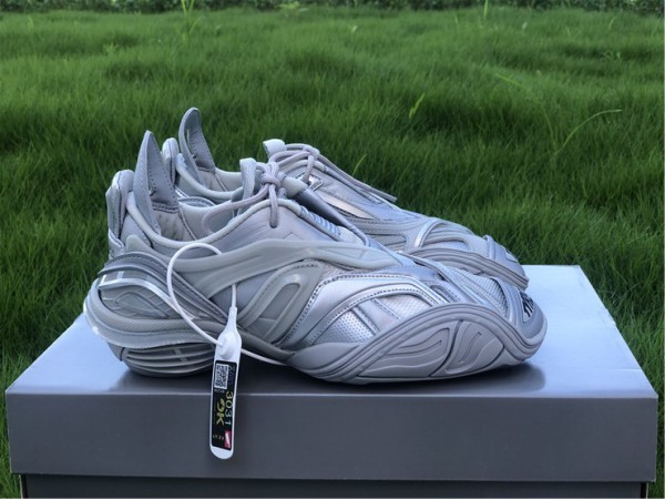 Balenciaga Wmns Tyrex Low 'Silver' 617517 W2WA1 8100