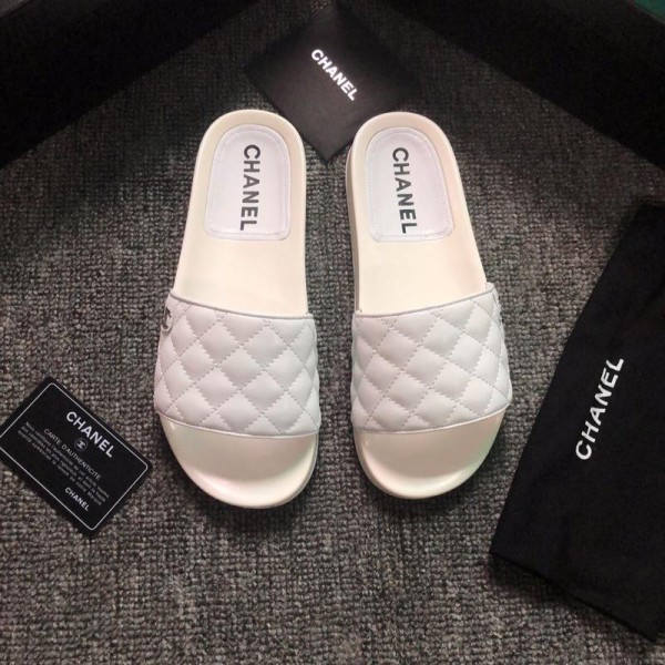 Chanel Women Slide Sandals White/Black