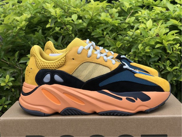 Adidas Yeezy Boost 700 Sun GZ6984 