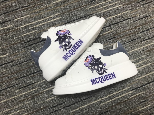 Alexander McQueen Oversized Sneaker MCQ018