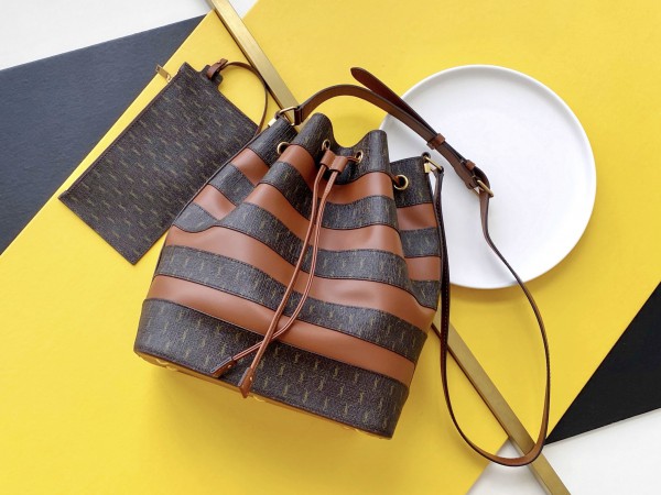 YSL Presbyopia With Leather Bucket Bag