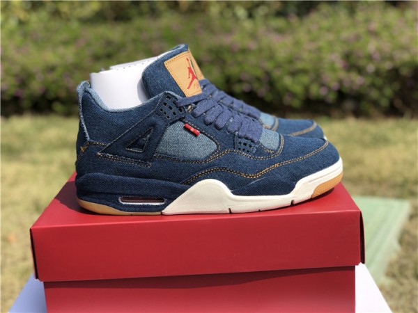 Levi's x Air Jordan 4 Retro "Denim" AO2571-401