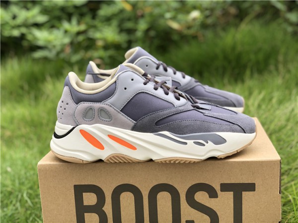 Adidas Yeezy Boost 700 Magnet FV9922 