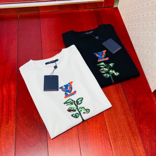Louis Vuitton Men's short-sleeved T-shirt