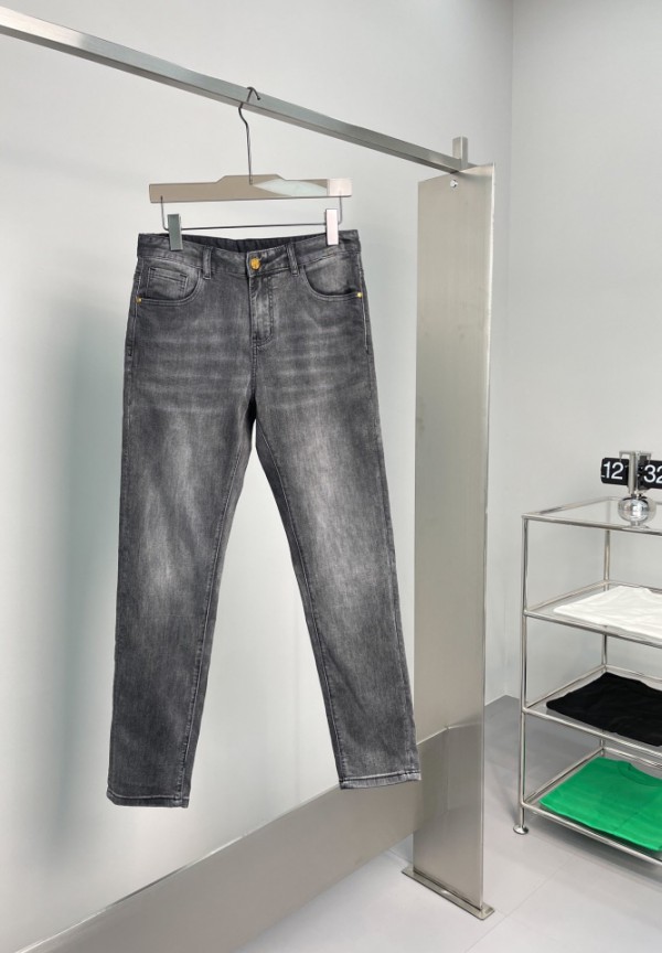 LV  Black Jeans