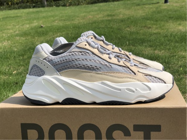 Adidas Yeezy Boost 700 V2 Cream GY7924 