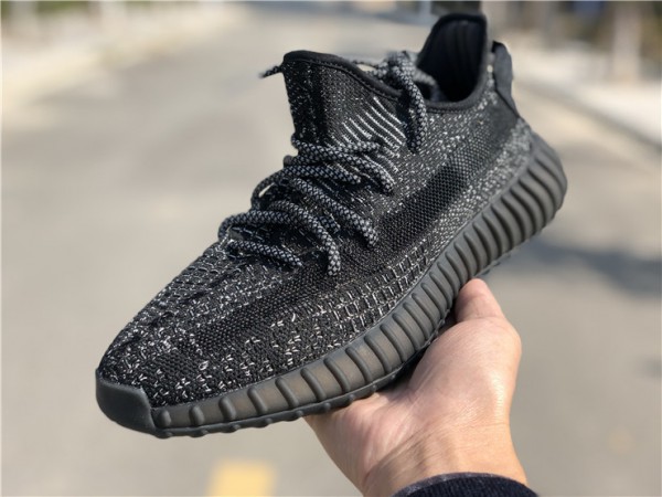2019 Adidas Yeezy Boost 350 V2 Black Reflective AYZ0055