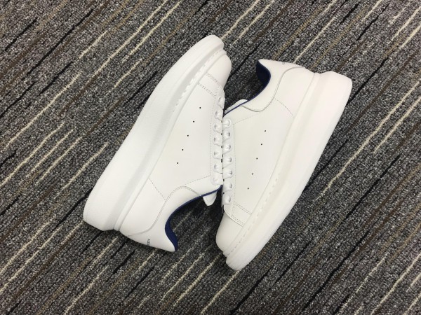 Alexander McQueen Oversized Sneaker MCQ055