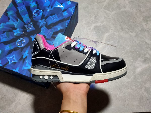 Louis Vuitton Trainer Pink SS21 1A8Q9Y