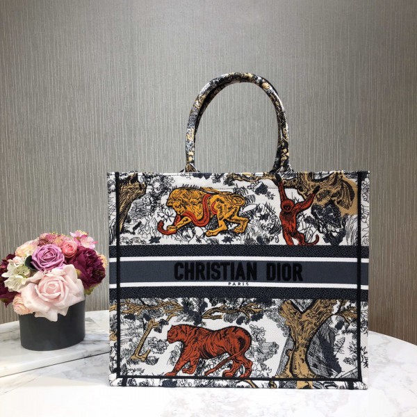 Dior Book Tote in Embroidered Canvas Tiger