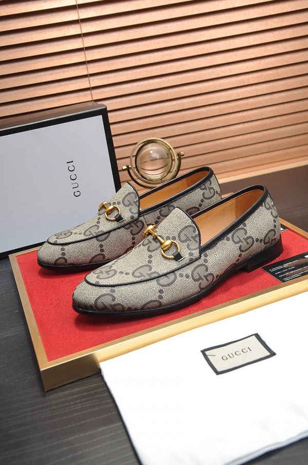 Gucci Men Loafers (GUC-SH-A003)