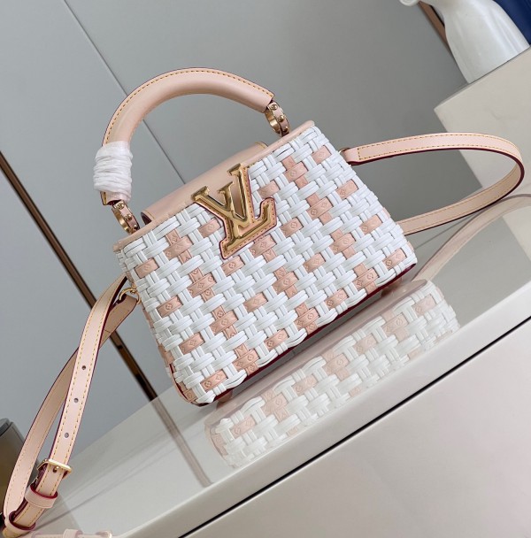 Louis Vuitton Heavenly Capucines Bag