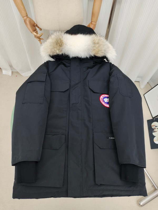 Canada Goose Classic Series Down Jacket