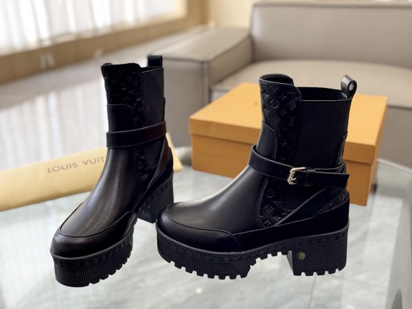 Louis Vuitton Boots