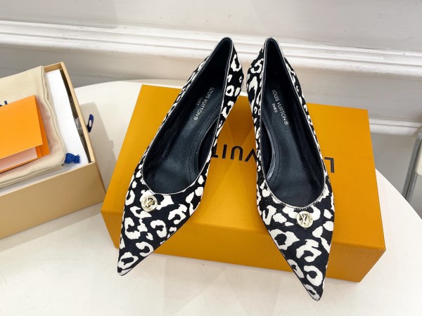 Louis Vuitton Pumps 