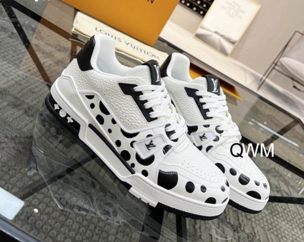 LV x Yayoi Kusama Trainer Sneaker (2023) - Black