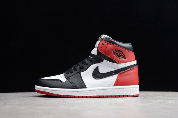 Air Jordan 1 Retro High OG "Black Toe" 555088-125